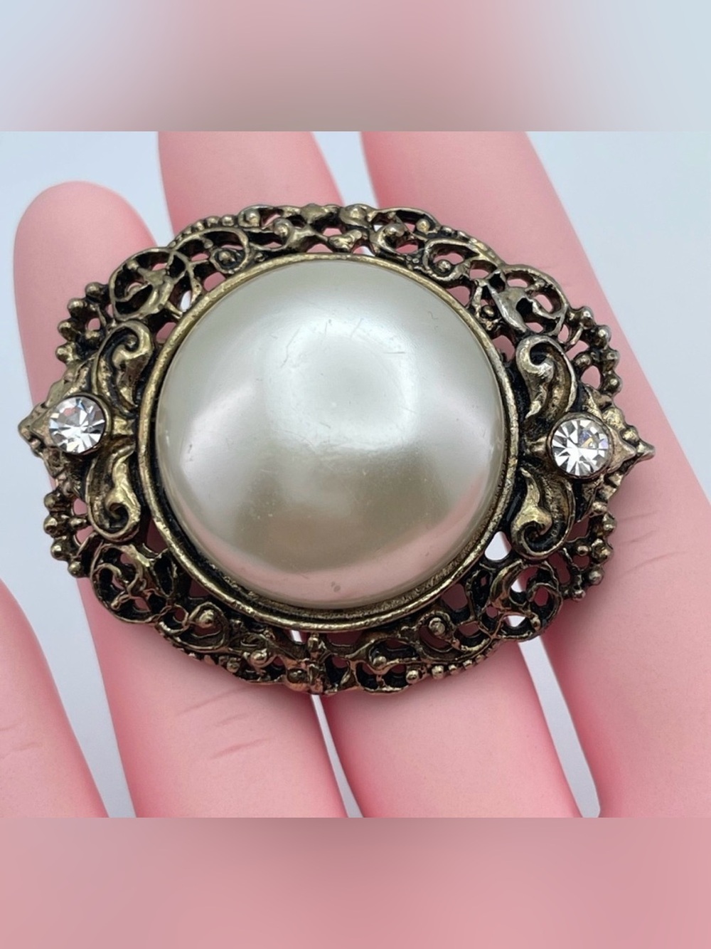 Vintage Domed Cobachon Faux Pearl & Rhinestone Brooch,Ornate Gold Filigree,1.75”